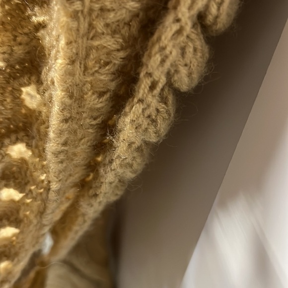 Ya Los Angeles Nuetral Poncho / Cape / Cloak - Picture 3 of 13